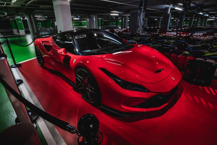 Ferrari na torze Pitlane