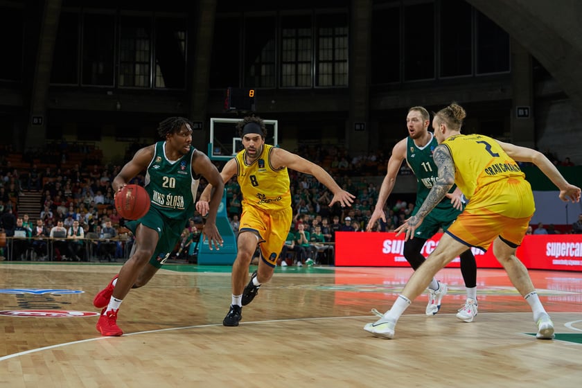 Zdjęcia z meczy Śląska Wrocław z Gran Canarią 11 stycznia 2023 w Hali Stulecia