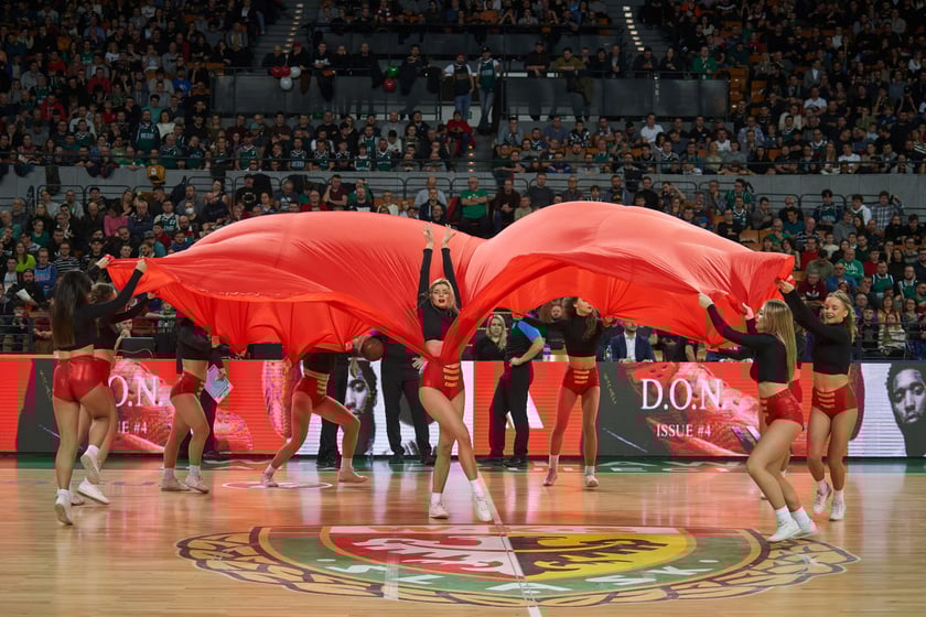 Zdjęcia z meczy Śląska Wrocław z Gran Canarią 11 stycznia 2023 w Hali Stulecia