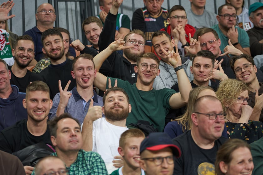 Zdjęcia z meczy Śląska Wrocław z Gran Canarią 11 stycznia 2023 w Hali Stulecia