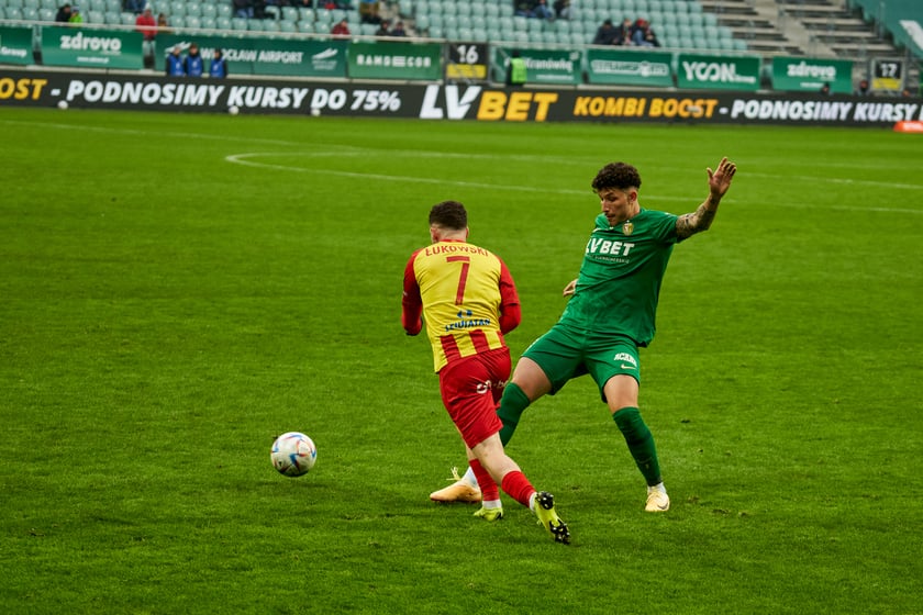 Zdjęcia z sobotniego (11 lutego) meczu Śląska Wrocław z Koroną Kielce na stadionie na Pilczycach