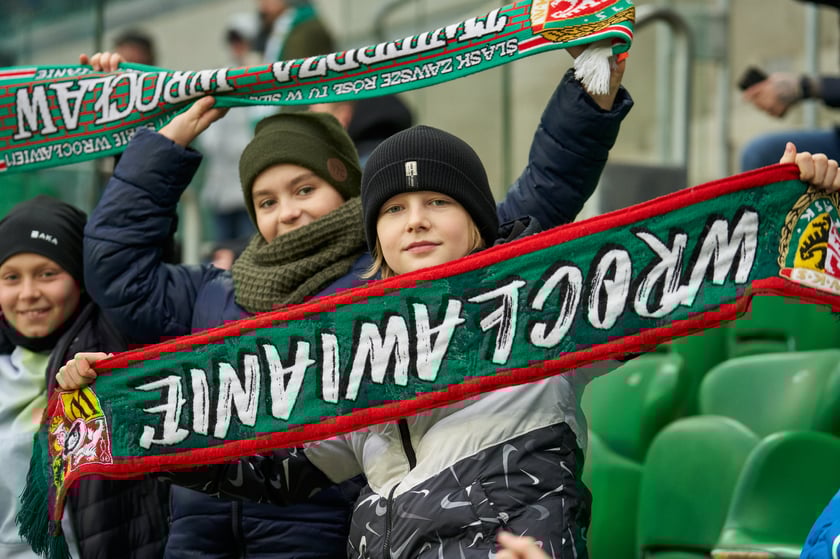 Zdjęcia z sobotniego (11 lutego) meczu Śląska Wrocław z Koroną Kielce na stadionie na Pilczycach