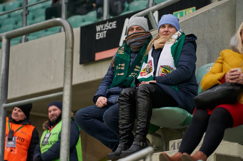 Zdjęcia z sobotniego (11 lutego) meczu Śląska Wrocław z Koroną Kielce na stadionie na Pilczycach