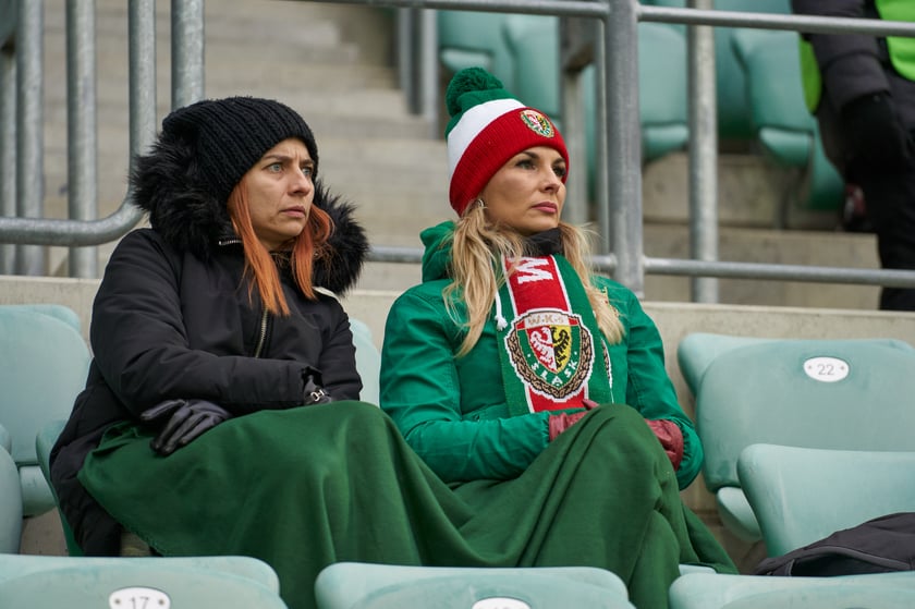 Zdjęcia z sobotniego (11 lutego) meczu Śląska Wrocław z Koroną Kielce na stadionie na Pilczycach