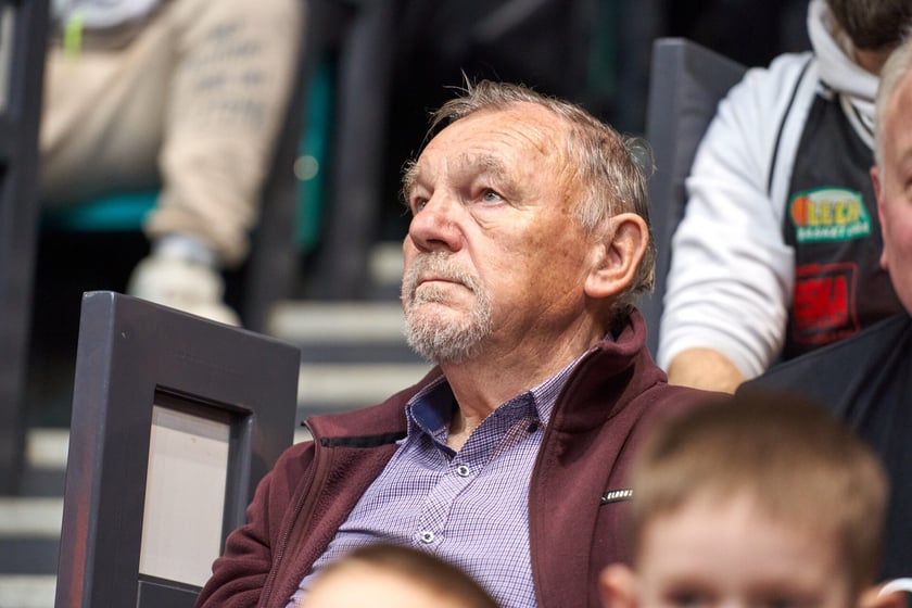 Śląsk Wrocław - Astoria Bydgoszcz w hali Orbita, zdjęcia kibiców i meczu