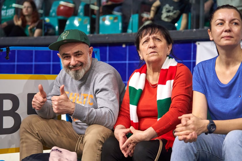 Śląsk Wrocław - Astoria Bydgoszcz w hali Orbita, zdjęcia kibiców i meczu