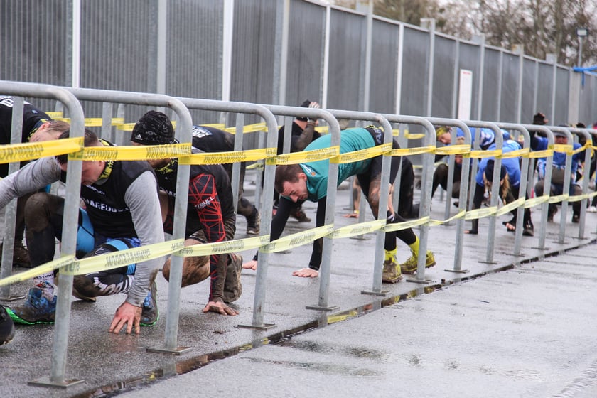 Zawody Runmageddon na Tarczyński Arena na Pilczycach we Wrocławiu