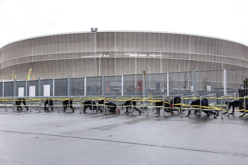 Zawody Runmageddon na Tarczyński Arena na Pilczycach we Wrocławiu