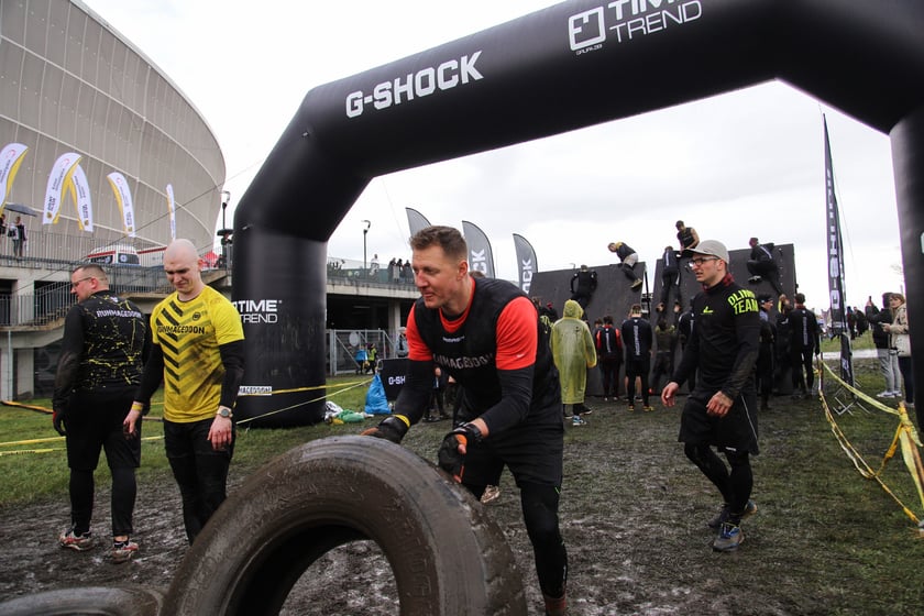 Zawody Runmageddon na Tarczyński Arena na Pilczycach we Wrocławiu