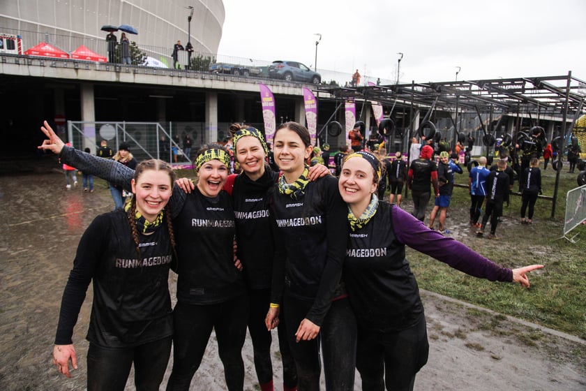 Zawody Runmageddon na Tarczyński Arena na Pilczycach we Wrocławiu