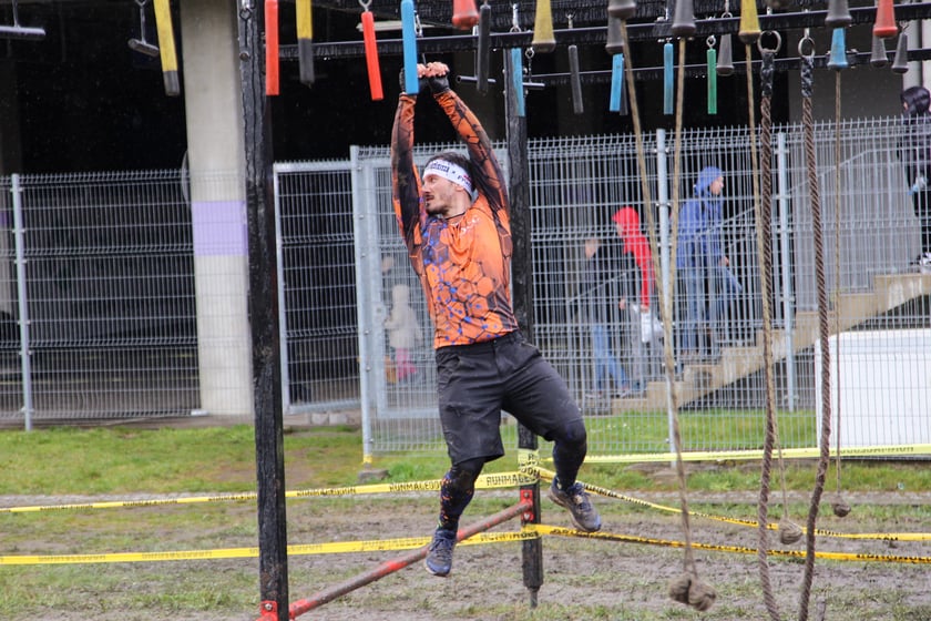 Zawody Runmageddon na Tarczyński Arena na Pilczycach we Wrocławiu