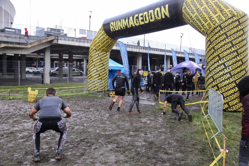 Zawody Runmageddon na Tarczyński Arena na Pilczycach we Wrocławiu
