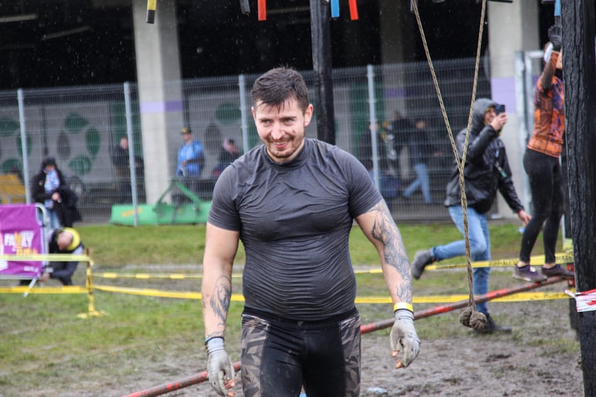 Zawody Runmageddon na Tarczyński Arena na Pilczycach we Wrocławiu