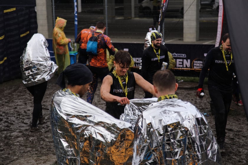 Zawody Runmageddon na Tarczyński Arena na Pilczycach we Wrocławiu