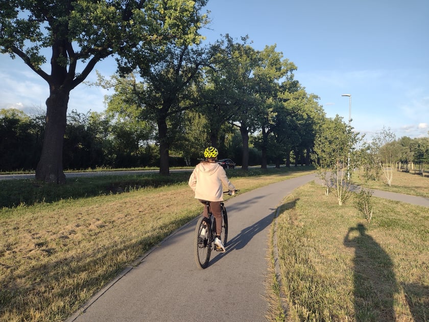Ścieżka rowerowa wzdłuż ulicy Konduktorskiej
