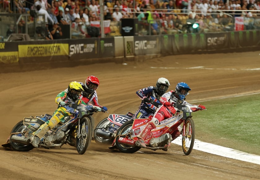 Wrocław, 29 lipca 2023, polscy żużlowcy z Drużynowym Pucharem Świata