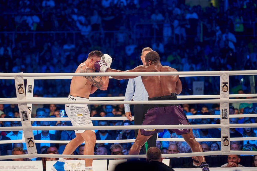 Usyk - Dubois. Zdjęcia z gali bokserskiej na Tarczyński Arenie we Wrocławiu