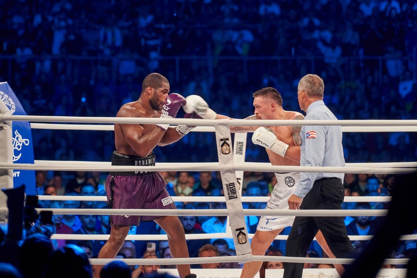 Usyk - Dubois. Zdjęcia z gali bokserskiej na Tarczyński Arenie we Wrocławiu
