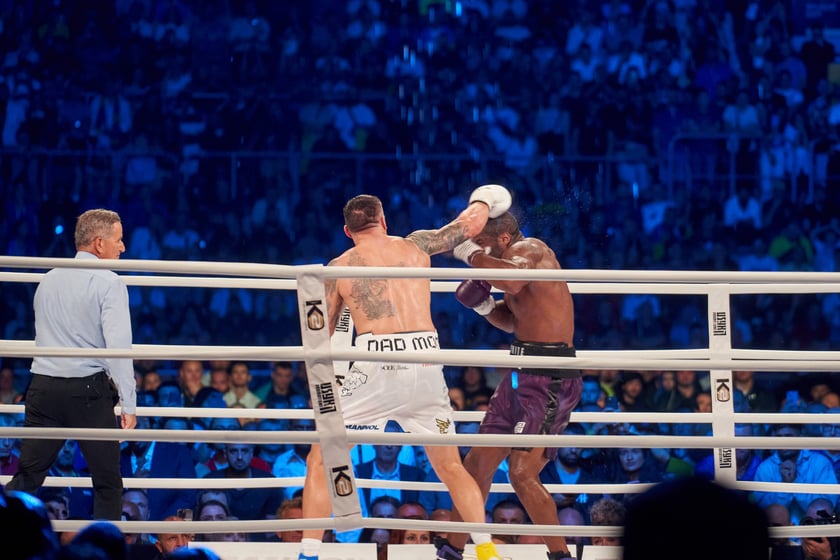 Usyk - Dubois. Zdjęcia z gali bokserskiej na Tarczyński Arenie we Wrocławiu