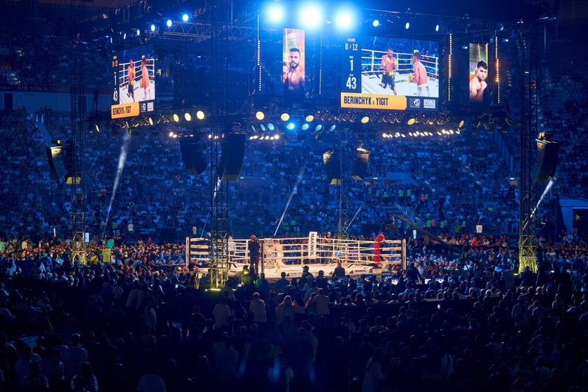 Usyk - Dubois. Zdjęcia z gali bokserskiej na Tarczyński Arenie we Wrocławiu