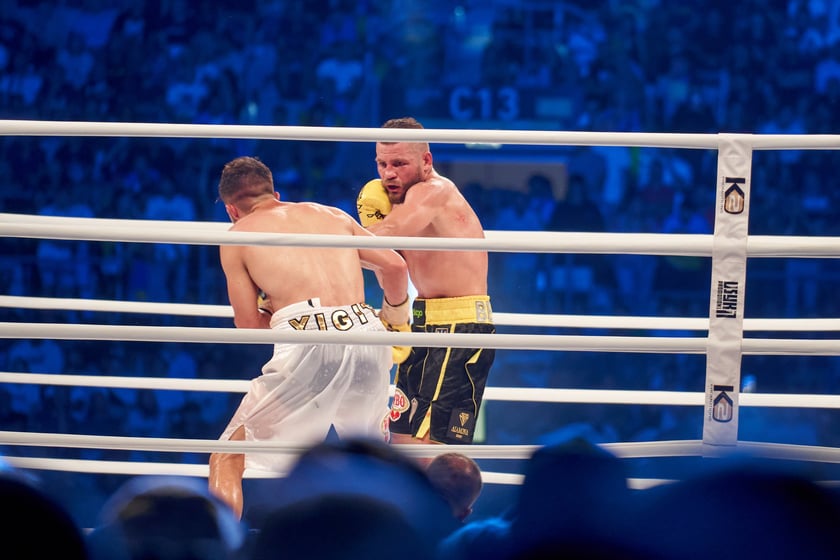 Usyk - Dubois. Zdjęcia z gali bokserskiej na Tarczyński Arenie we Wrocławiu