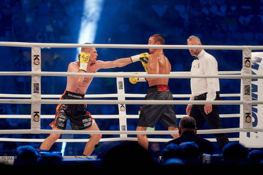 Usyk - Dubois. Zdjęcia z gali bokserskiej na Tarczyński Arenie we Wrocławiu