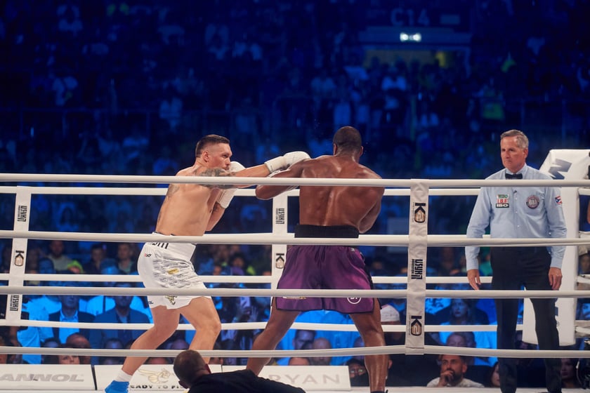 Usyk - Dubois. Zdjęcia z gali bokserskiej na Tarczyński Arenie we Wrocławiu