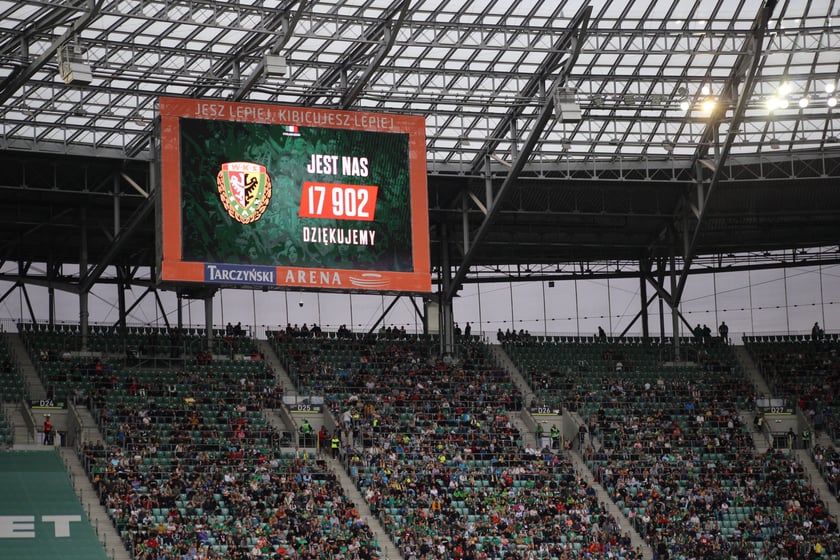 Śląsk Wrocław wygrał z Piastem Gliwice - zdjęcia kibiców