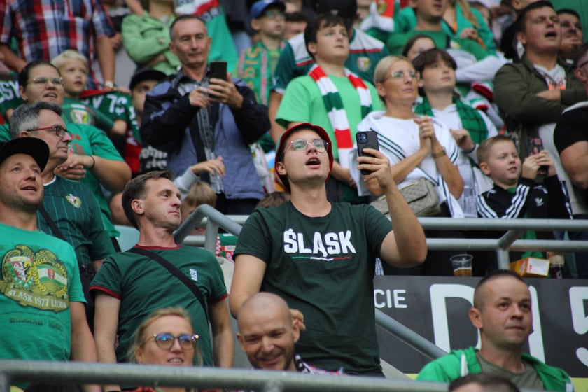 Śląsk Wrocław wygrał z Piastem Gliwice - zdjęcia kibiców