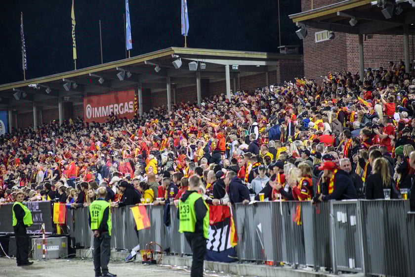 Betard Sparta Wrocław - Motor Lublin - finał PGE Ekstraligi na Stadionie Olimpijskim - zdjęcia z finału i kibiców