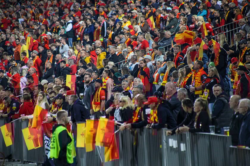 Betard Sparta Wrocław - Motor Lublin - finał PGE Ekstraligi na Stadionie Olimpijskim - zdjęcia z finału i kibiców