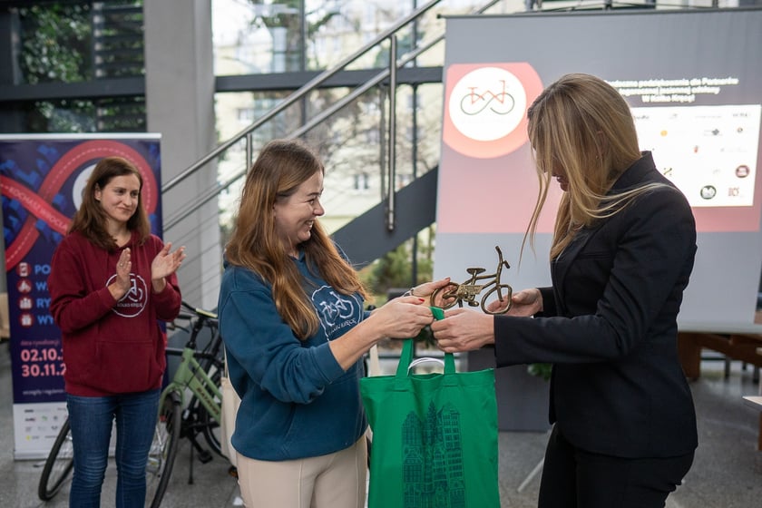 Podsumowanie rywalizacji&nbsp;"W k&oacute;łko kręcę" edycja jesień 2023 - przyznanie nagr&oacute;d