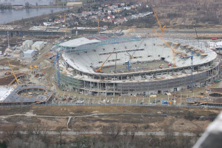Budowa Tarczyński Areny we Wrocławiu w latach 2009-2011