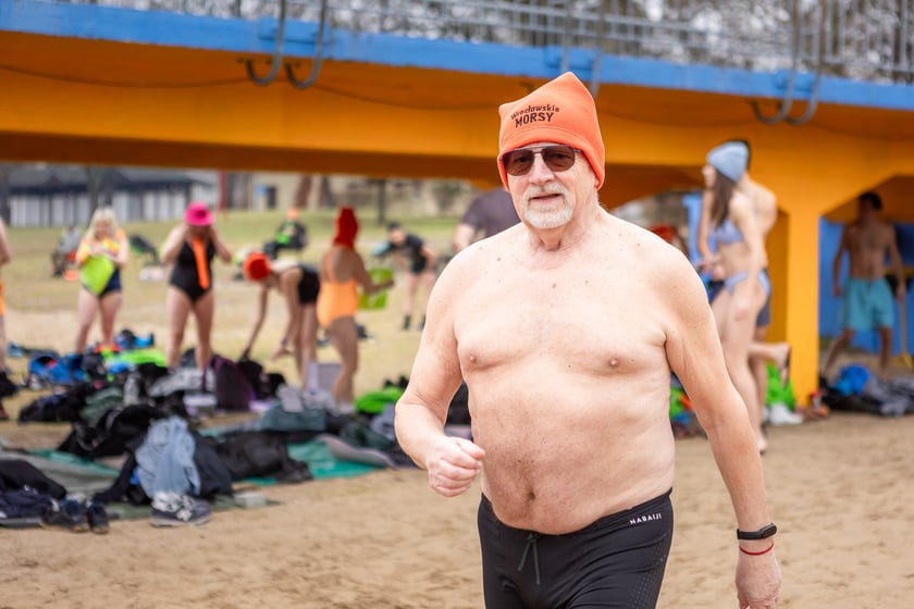 Wrocławskie Morsy na Morskim Oku - luty 2024