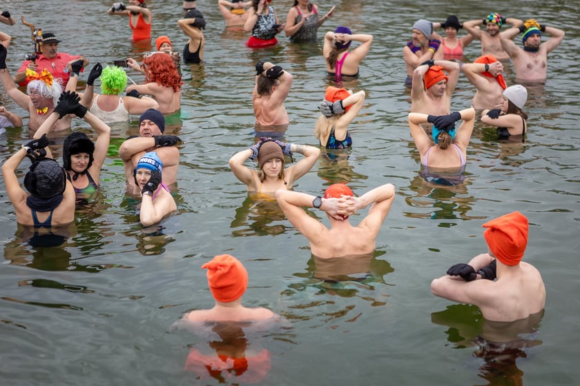 Wrocławskie Morsy na Morskim Oku - luty 2024