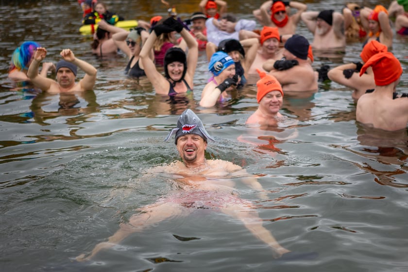 Wrocławskie Morsy na Morskim Oku - luty 2024