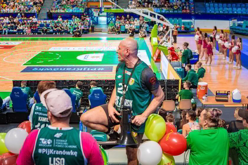 Kibice na meczu Śląska Wrocław z drużyną Arriva Polski Cukier Toruń w Orbicie