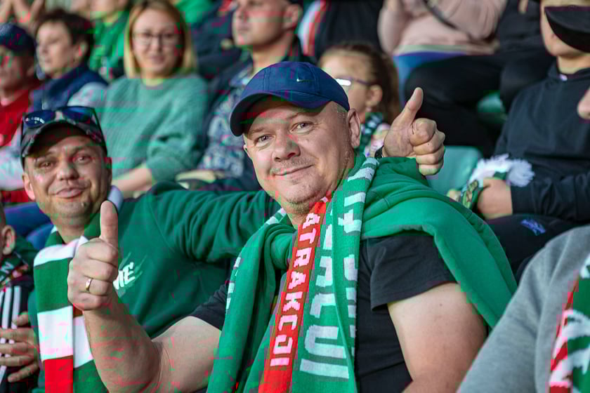 Kibice na meczu Śląska Wrocław z Cracovią na Tarczyński Arenie