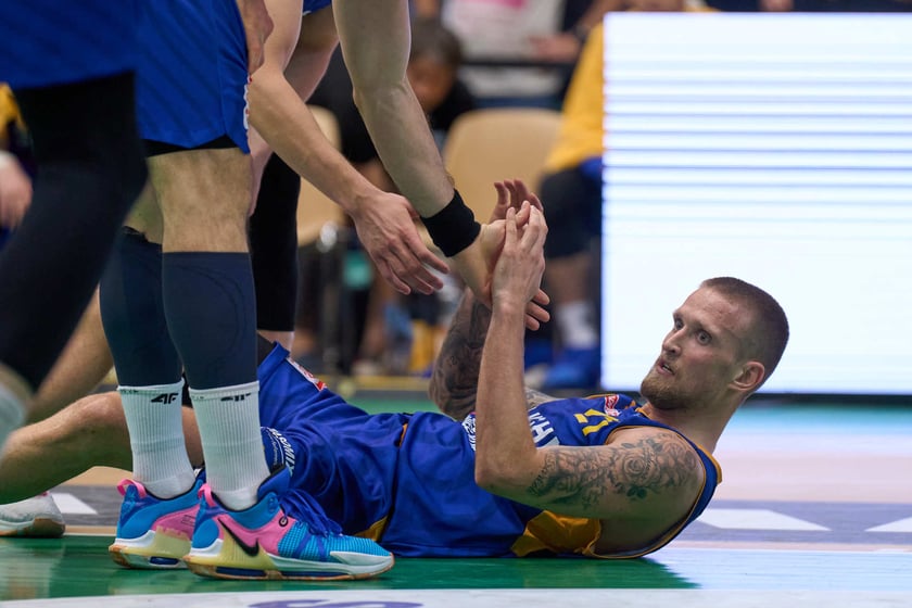 Śląsk - Stal, 12 maja, hala Orbita