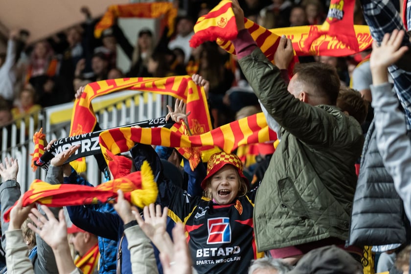 Kibice podczas meczu Betard Sparta Wrocław - Unia Leszno