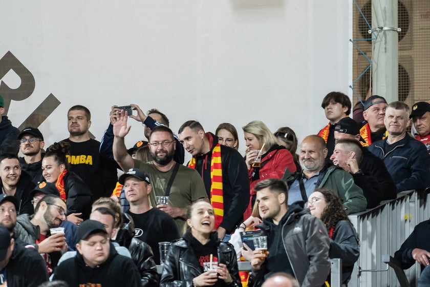 Kibice podczas meczu Betard Sparta Wrocław - Unia Leszno