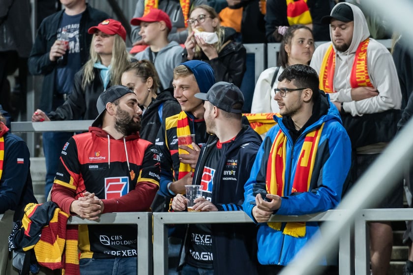 Kibice podczas meczu Betard Sparta Wrocław - Unia Leszno