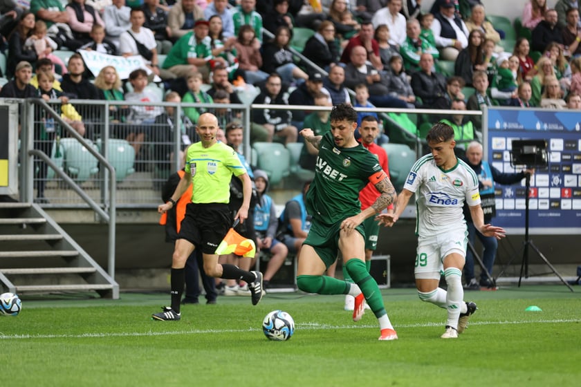 Śląsk Wrocław - Radomiak Radom. Zdjęcia kibiców oraz z meczu.