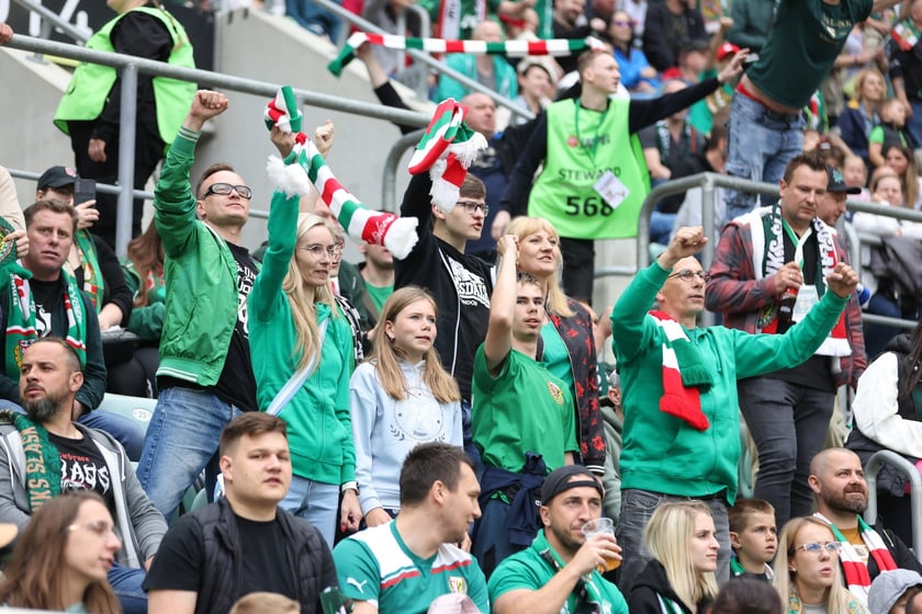Śląsk Wrocław - Radomiak Radom. Zdjęcia kibiców oraz z meczu.