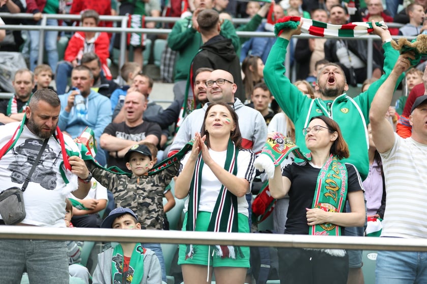 Śląsk Wrocław - Radomiak Radom. Zdjęcia kibiców oraz z meczu.