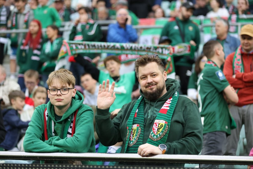Śląsk Wrocław - Radomiak Radom. Zdjęcia kibiców oraz z meczu.