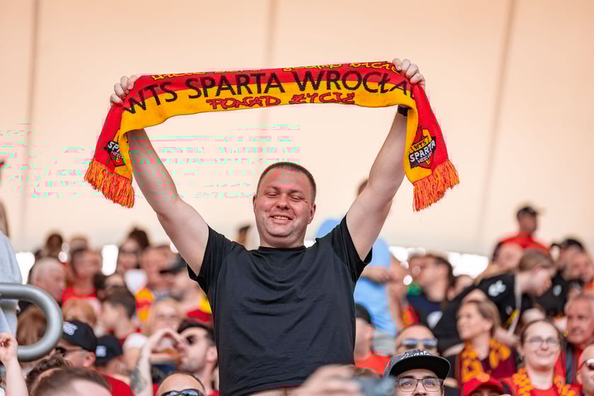 Kibice na meczu Sparta Wrocław - Stal Gorzów Wielkopolski 26 maja na Olimpijskim