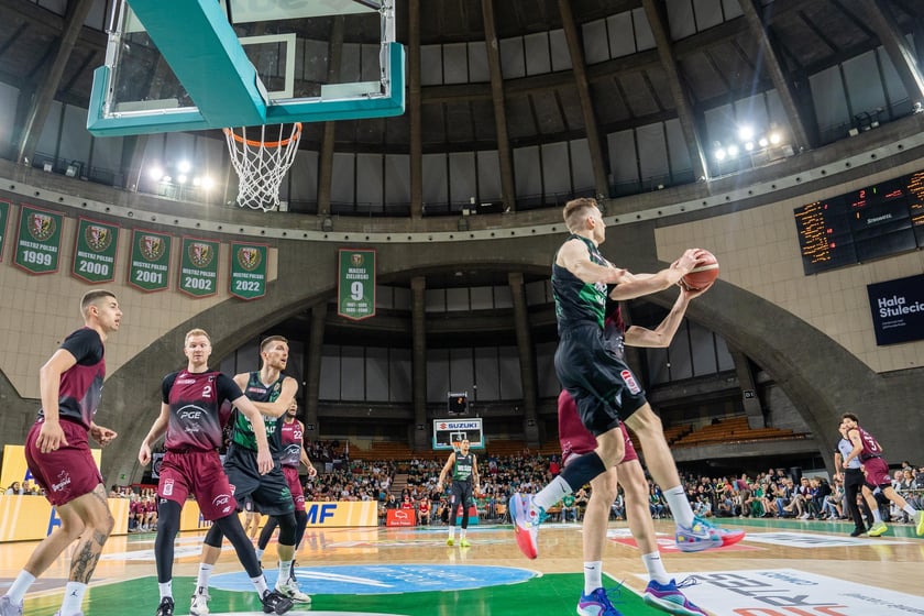 Mecz Śląsk Wrocław - Spójnia Stargard w Hali Stulecia 4 czerwca