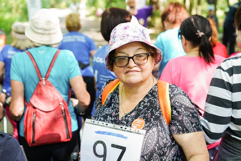 Uczestnicy mistrzostw w joggingu i nordic walking  w parku Zachodnim, 15 czerwca 2024 r.