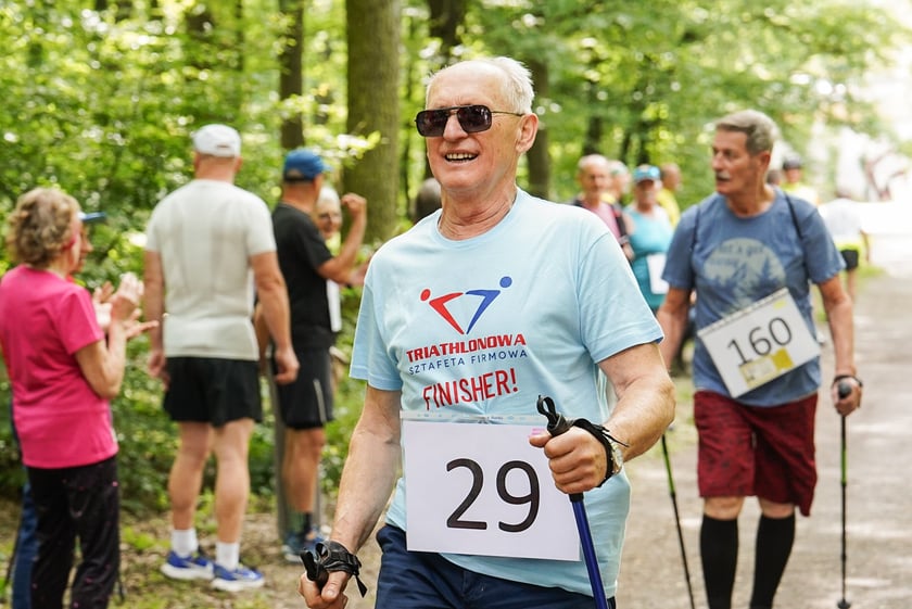 Uczestnicy mistrzostw w joggingu i nordic walking  w parku Zachodnim, 15 czerwca 2024 r.